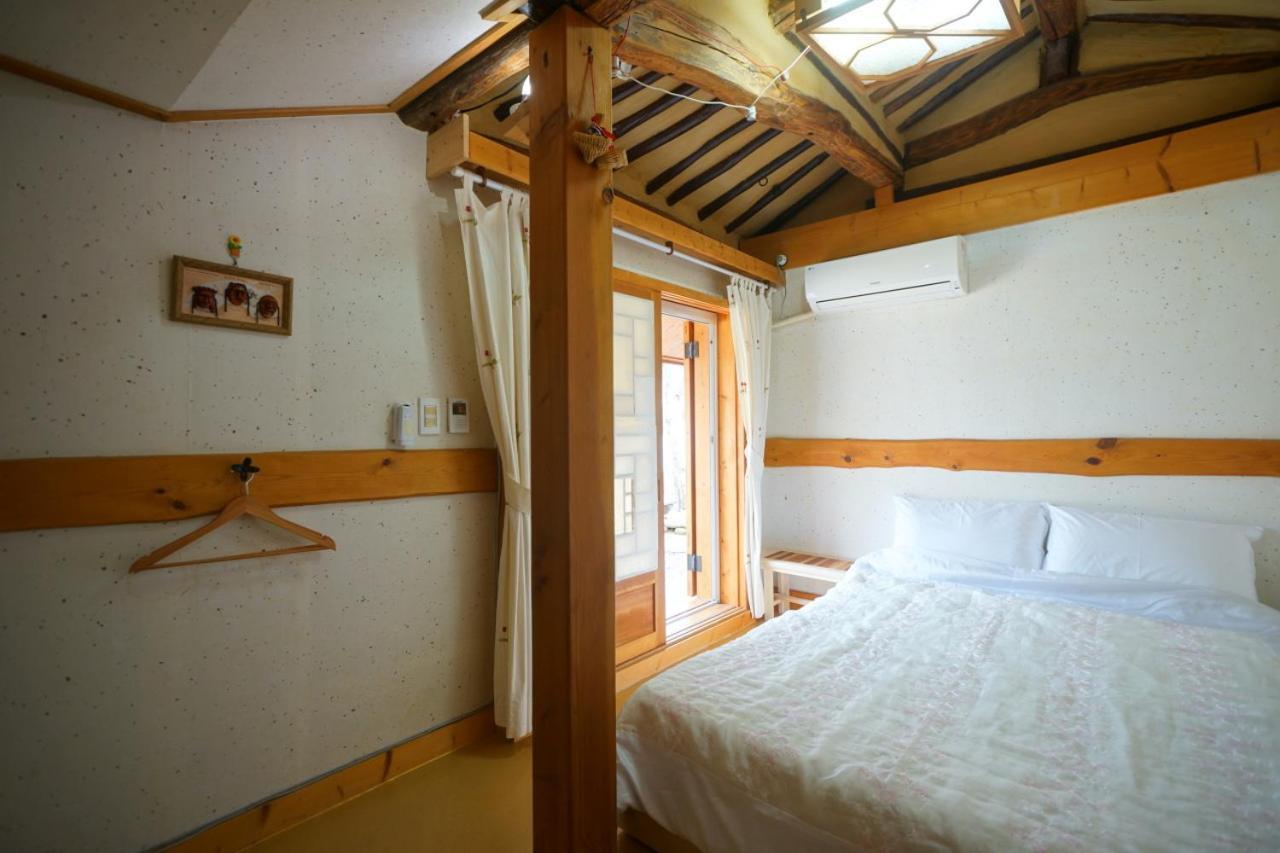 Hanok Madang Jeonju Buitenkant foto