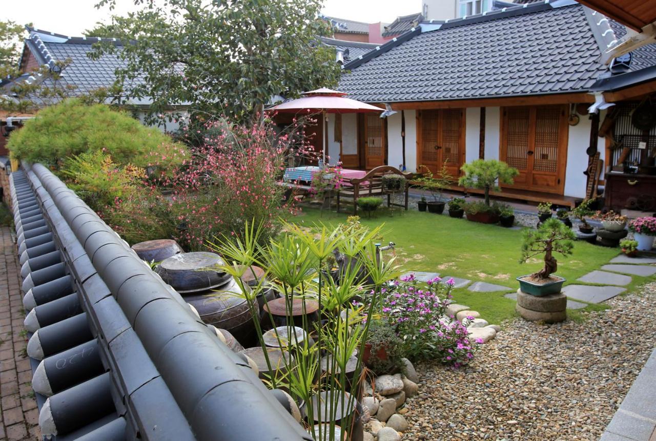 Hanok Madang Jeonju Buitenkant foto