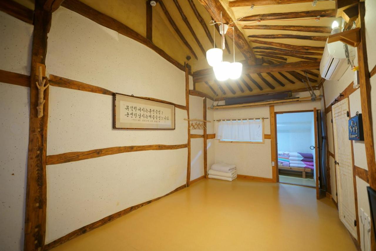 Hanok Madang Jeonju Buitenkant foto